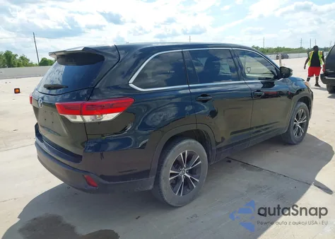 2018 Toyota Highlander Le z USA, uszkodzony, nr VIN 5TDZARFH0JS035545